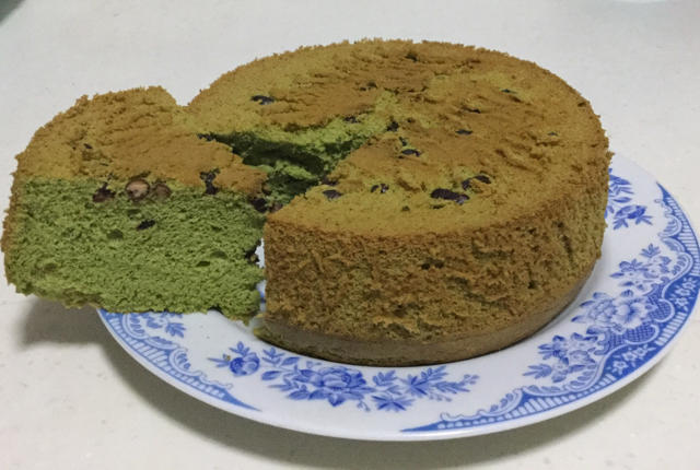 超简单完美戚风蛋糕（6寸2蛋）附打发、翻拌、脱模视频