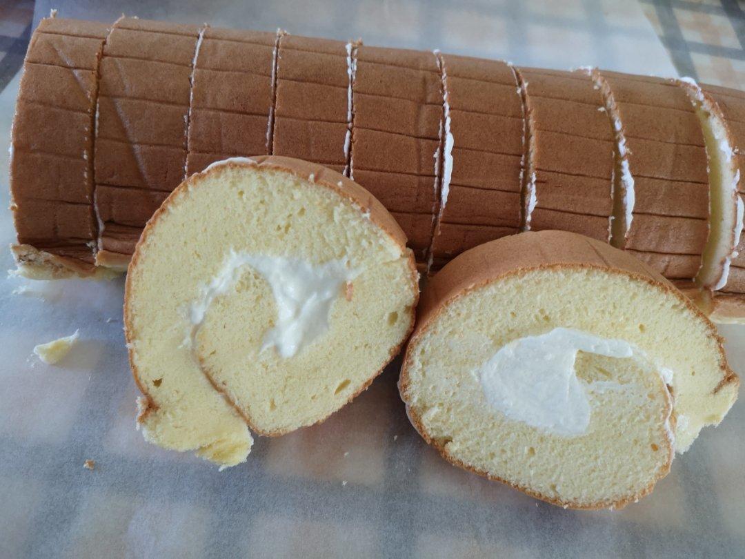 胖乎乎奶油芒果卷/不开裂不掉皮全过程详细图解烘焙视频/蛋糕篇6：「厚卷」