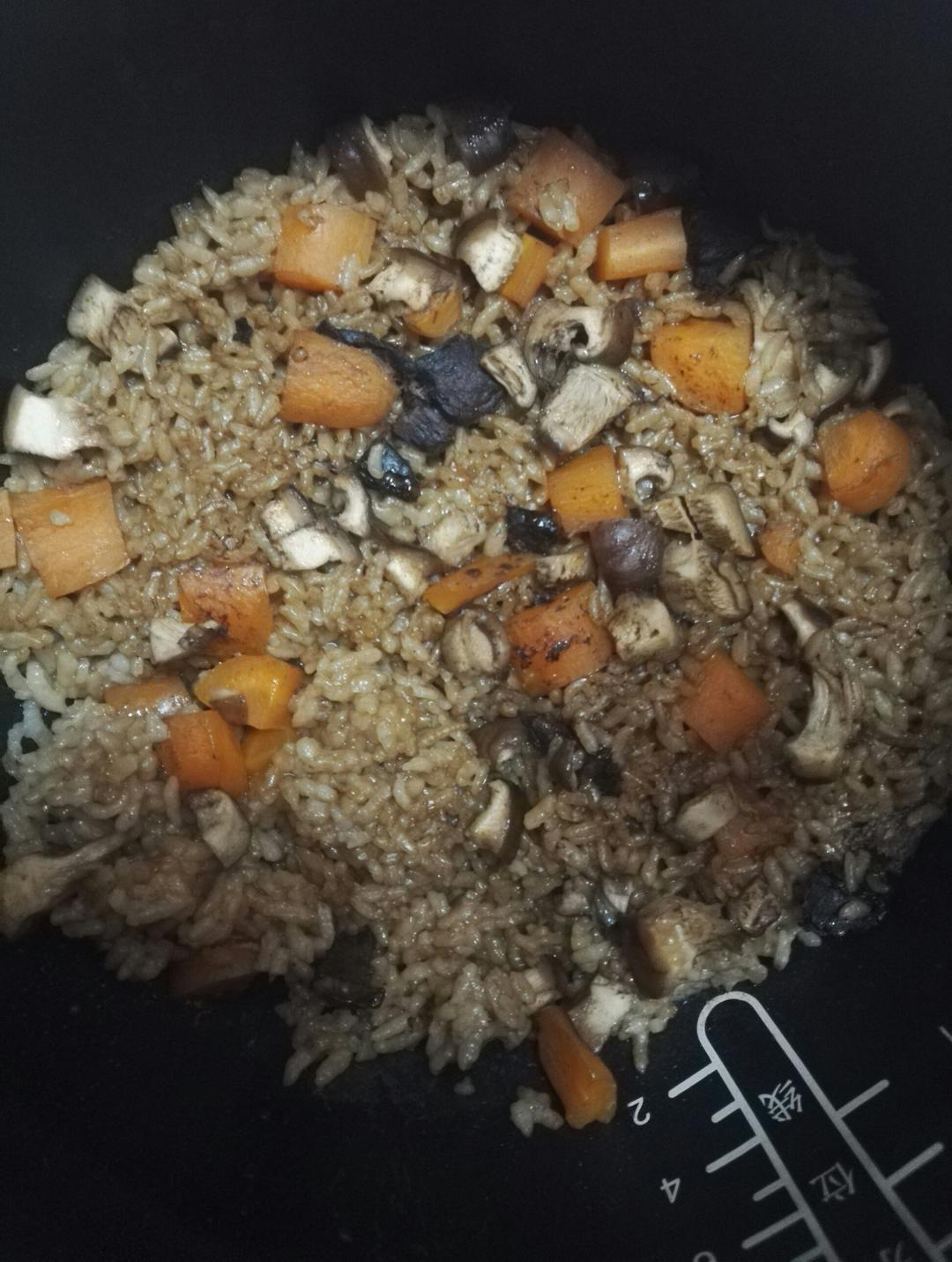 电饭锅煲仔饭
