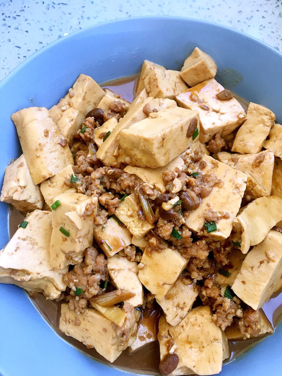 家常红烧肉末豆腐