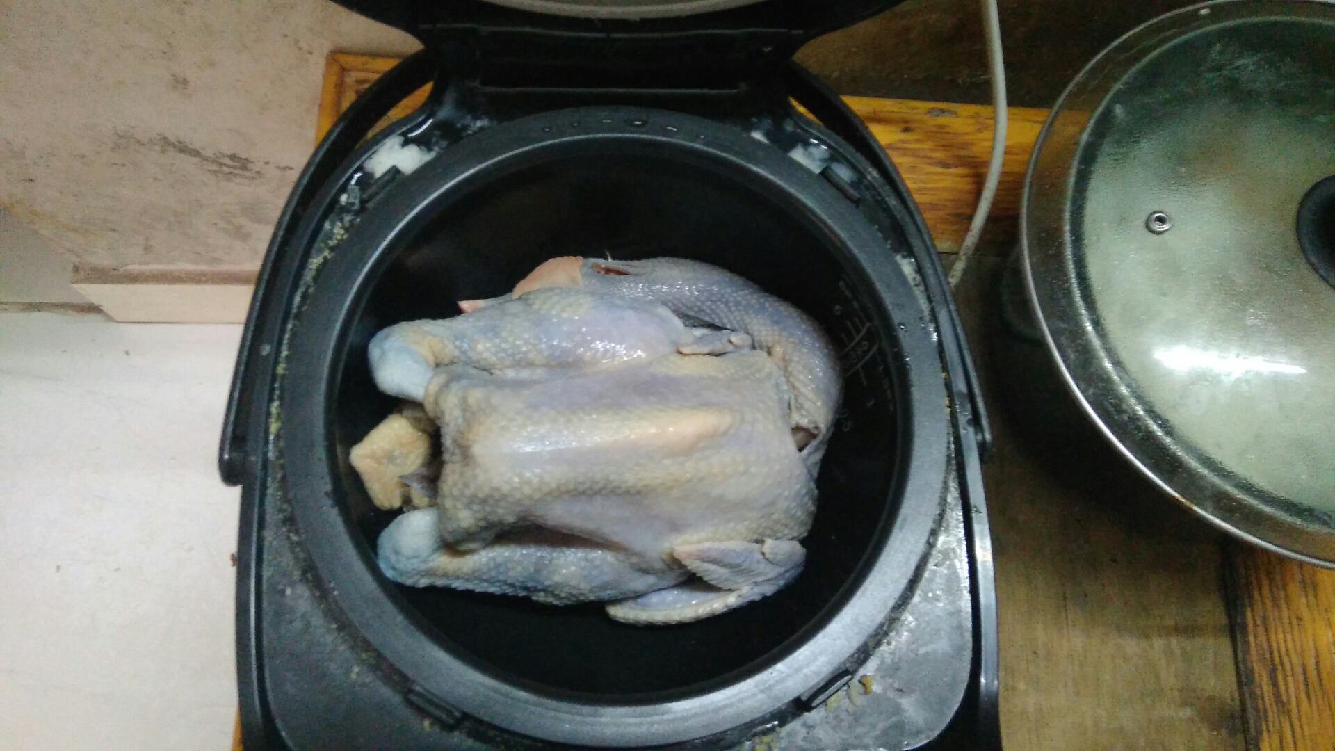 电饭煲盐焗鸡的做法 步骤4