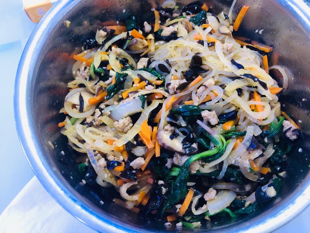 韩式拌杂菜-Japchae