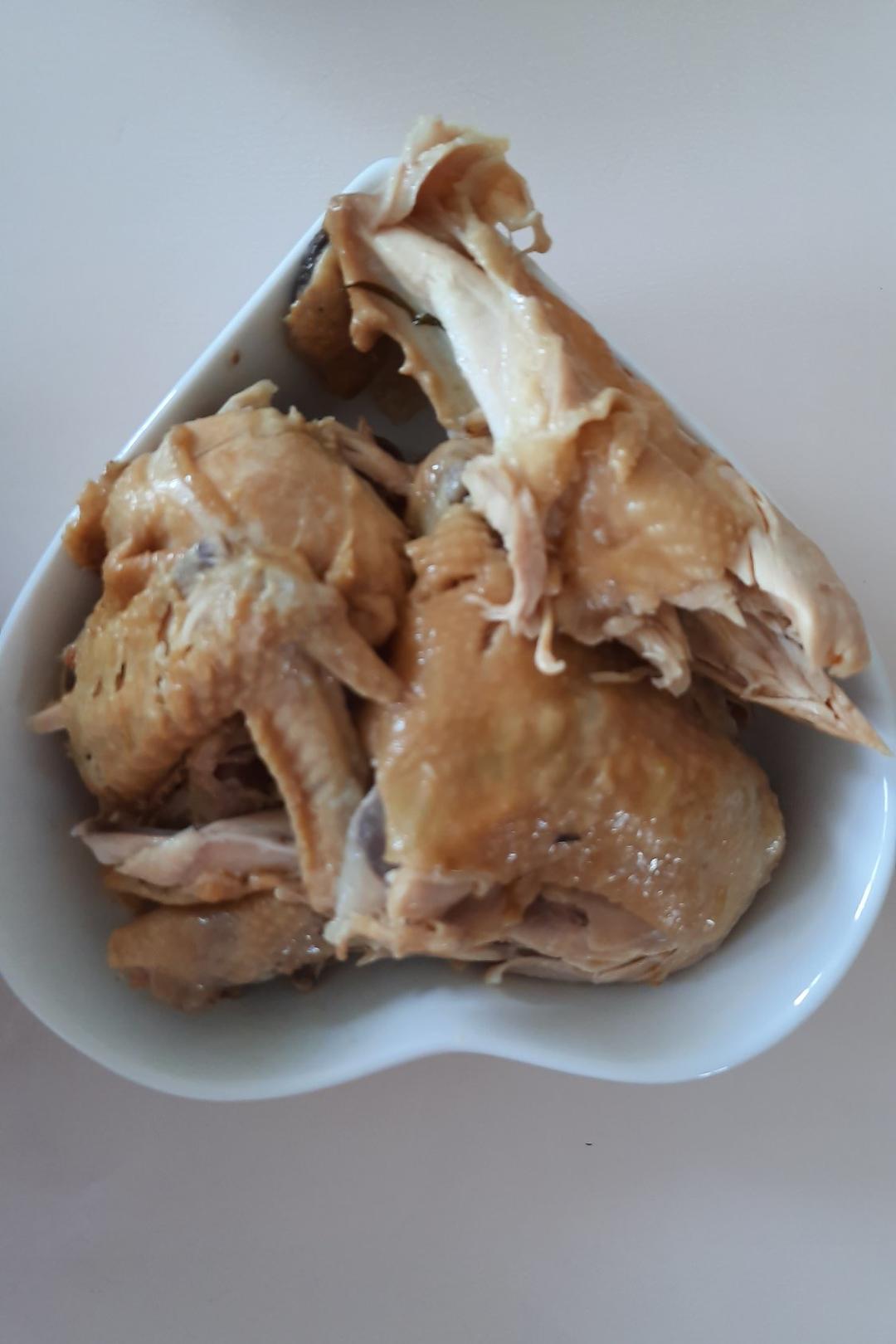 电饭煲酱油盐柱侯酱焗鸡🐔，一🐔两吃😋鸡丝，鸡汤煲