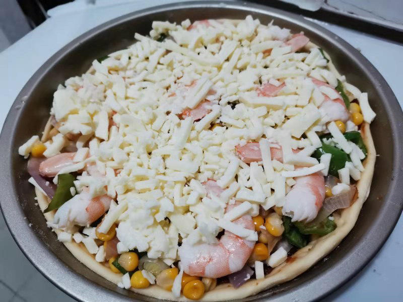 非常容易掌握的披萨做法，巨好吃的饼皮，重点：饼皮饼皮，简单pizza