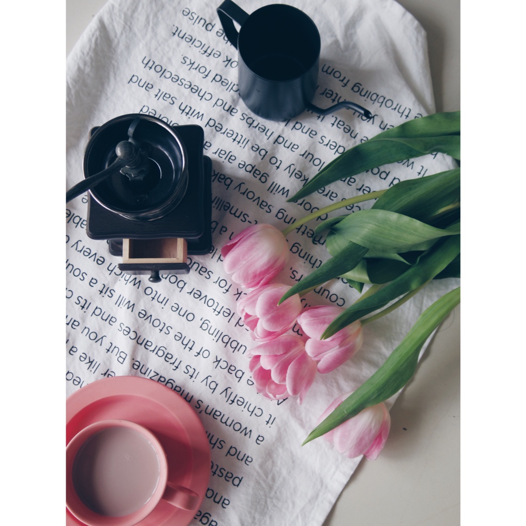 但凭手冲一杯[咖啡]