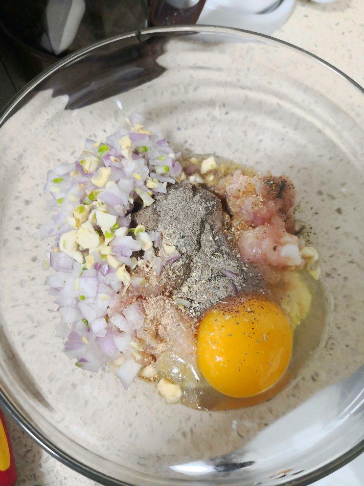 （健身餐）藜麦鸡胸豆腐丸