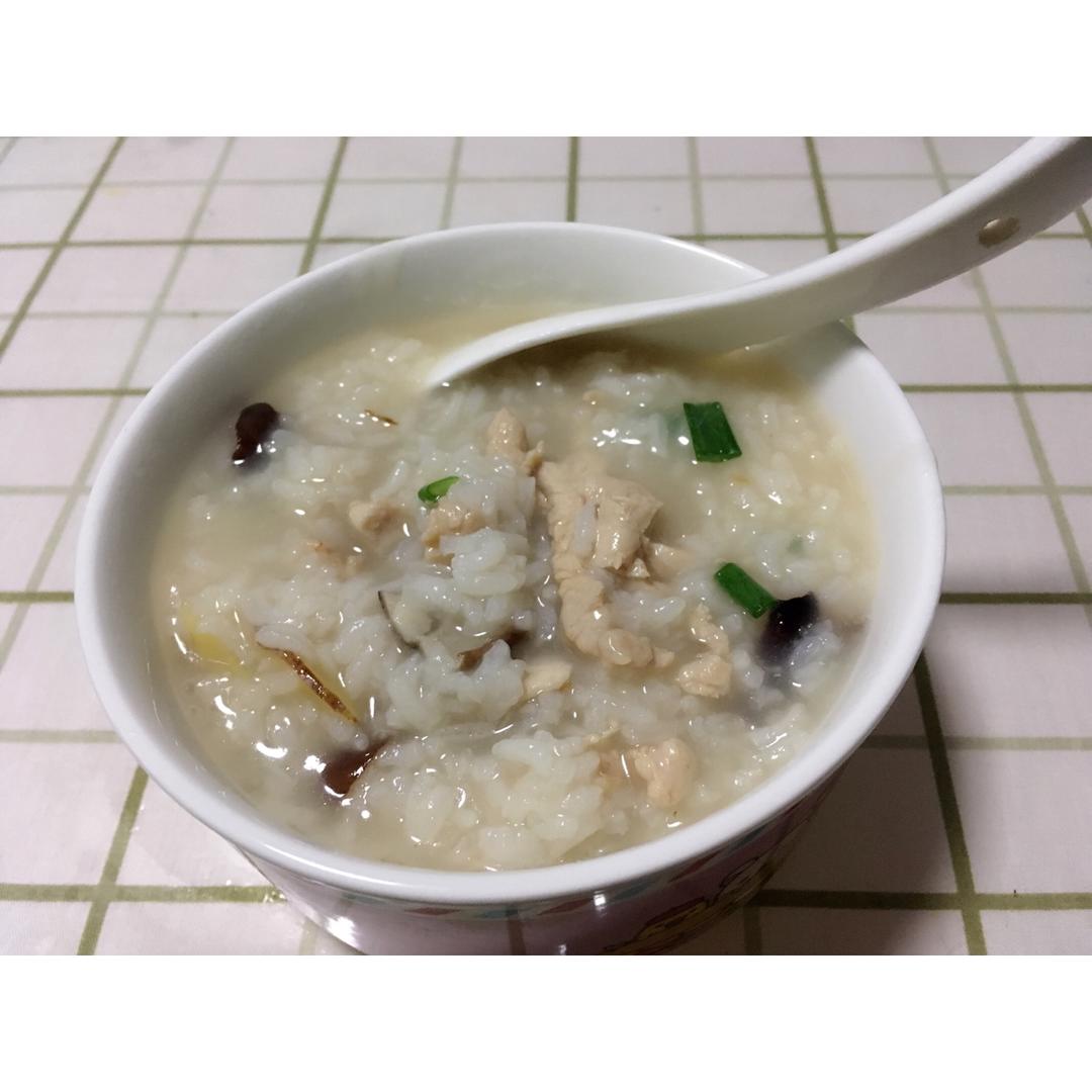 小糖饼君做的鸡肉粥