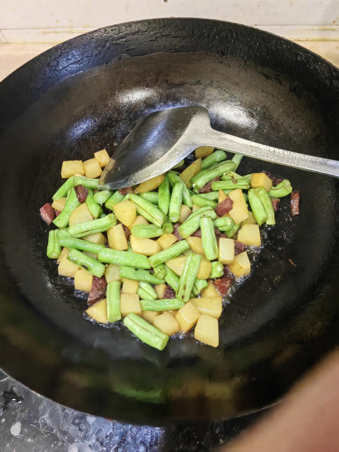 洋芋四季豆箜饭，香迷糊了