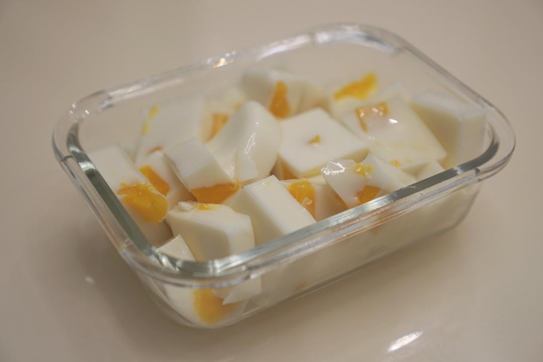 粒粒芒果椰汁冻糕