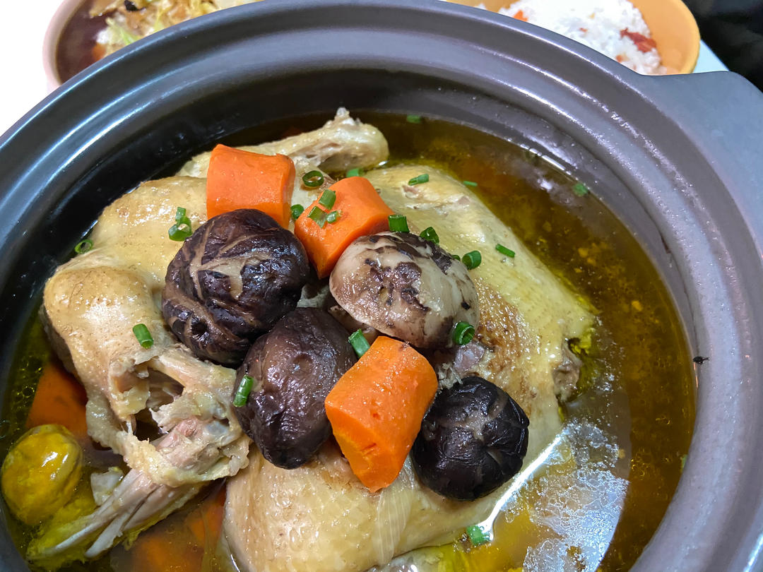 鲜美无敌：清炖鸡汤🐔