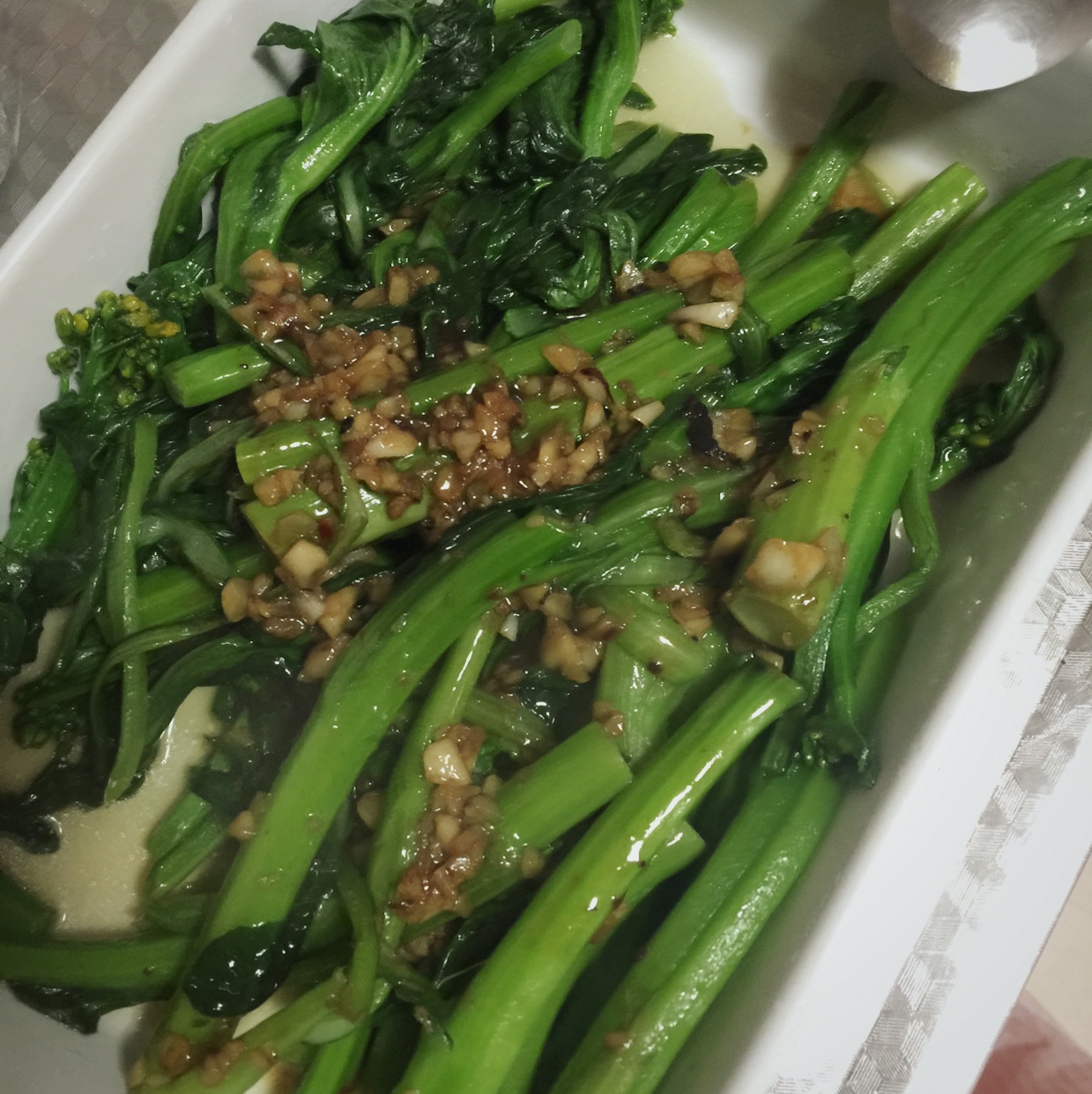蒜蓉广东菜心
