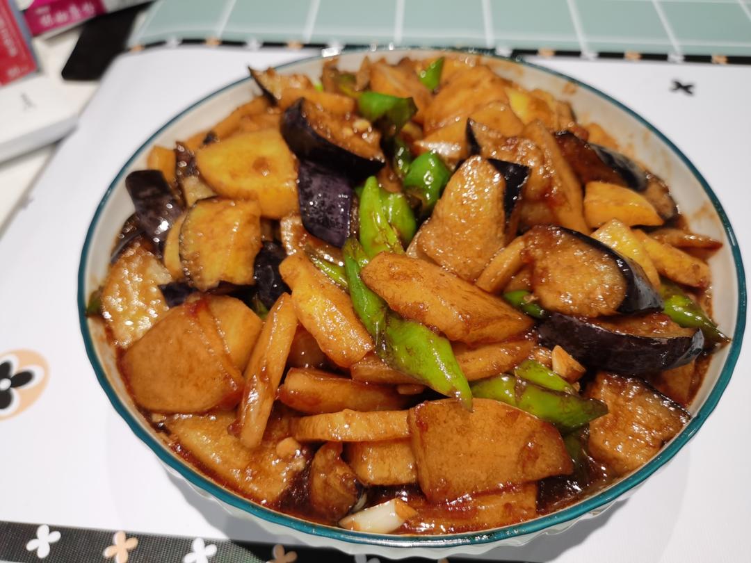 超级下饭的地三鲜