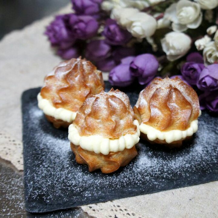 泡芙（卡仕达内馅）