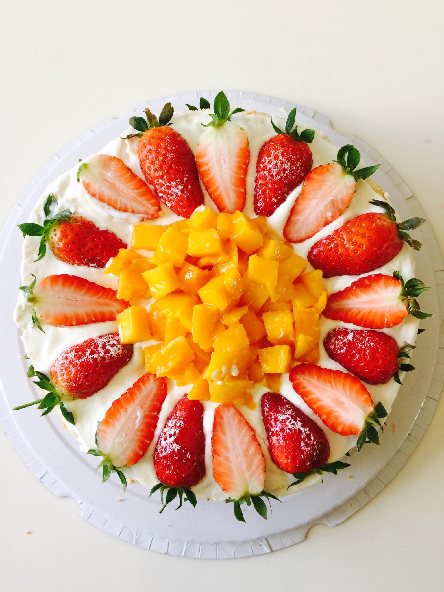 草莓芒果8寸裸蛋糕的做法