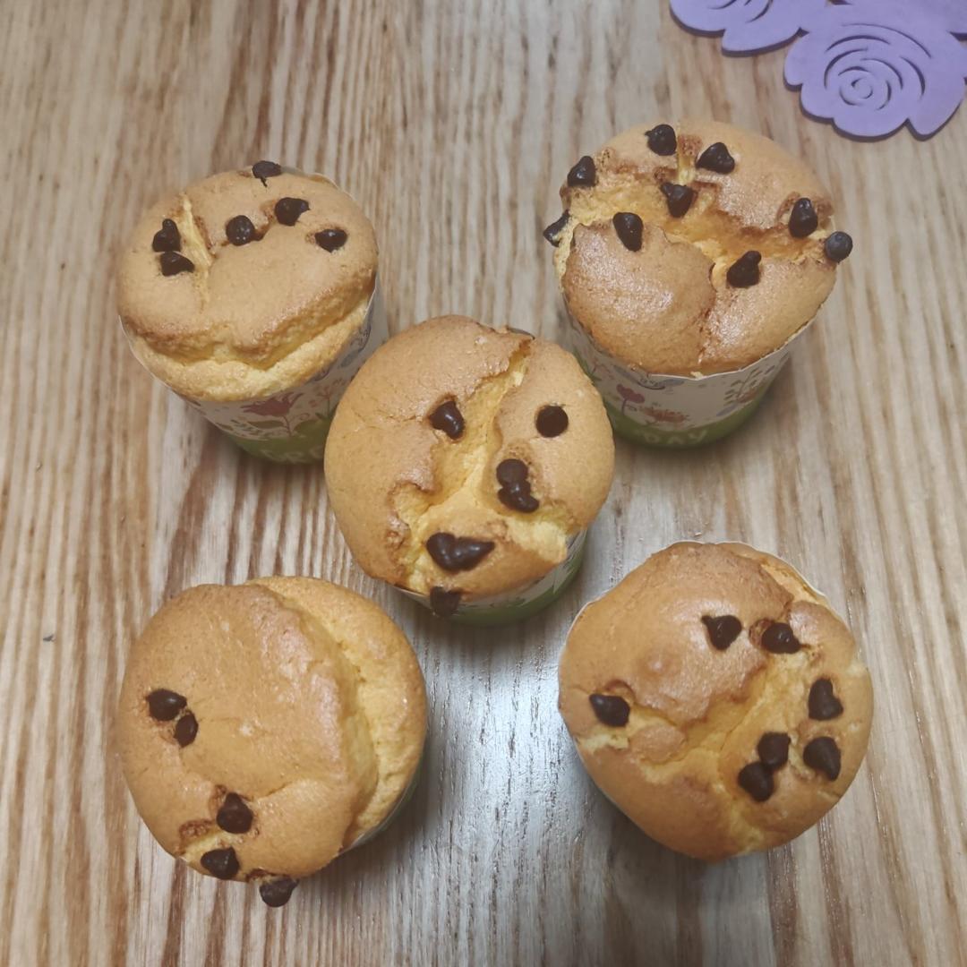 不塌陷不开裂不缩腰杯子蛋糕分享