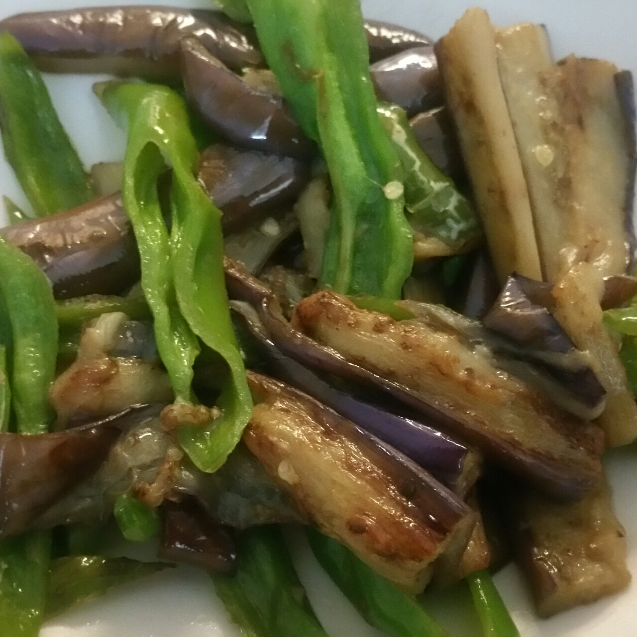 青椒炒茄子