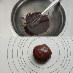 巧克力蔓越莓月饼的做法 步骤5