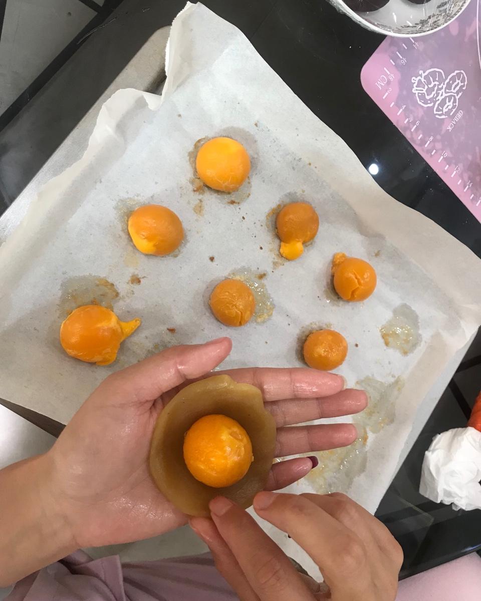 蛋黄酥，只需松弛一次的做法，适合新手