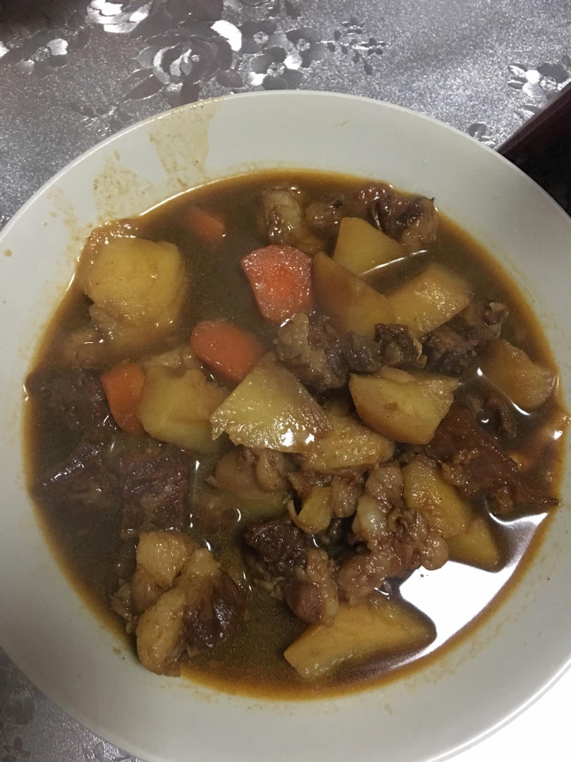 番茄土豆炖牛腩