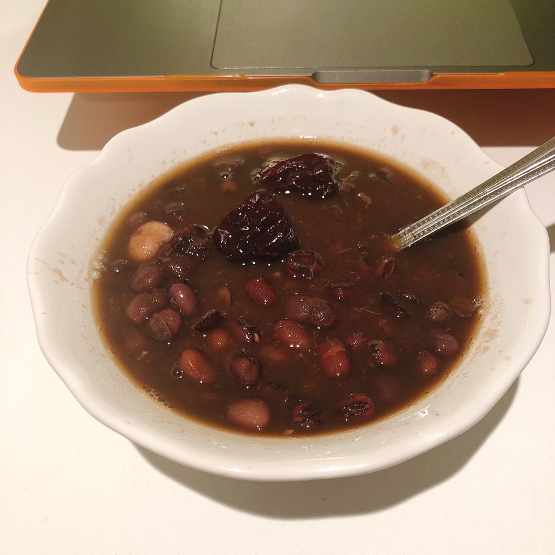 红豆莲子羹