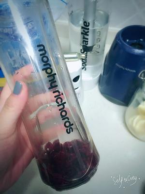 蔓越莓气泡水的做法 步骤2