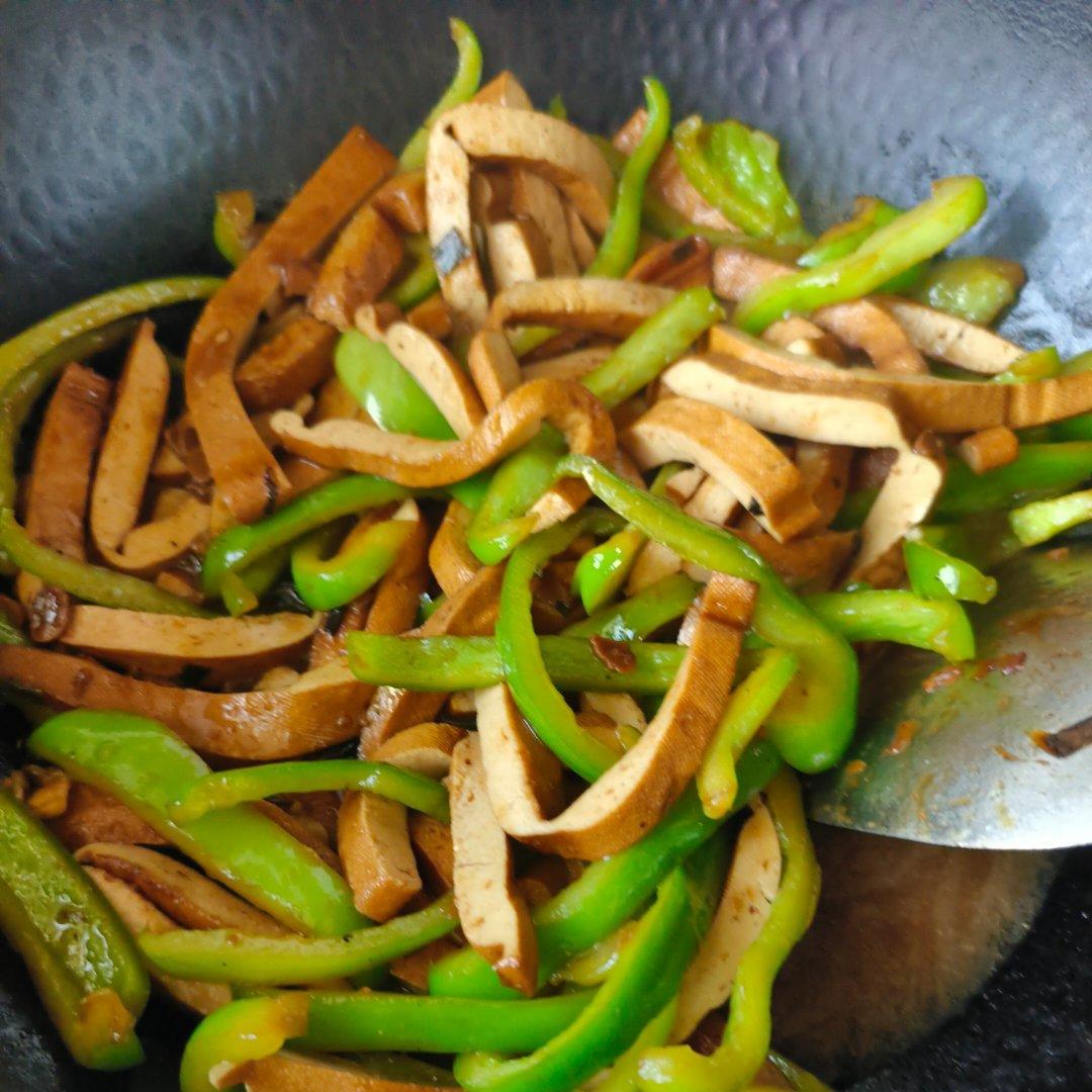 豆干炒青椒