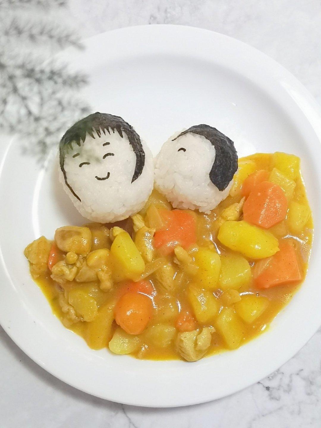 土豆咖喱鸡肉饭