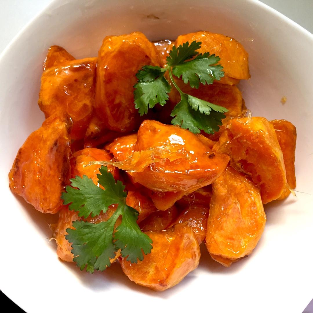 家常菜 拔丝地瓜 马小姐-做的拔丝地瓜 赞 黄壤地瓜,绵白糖,花生油