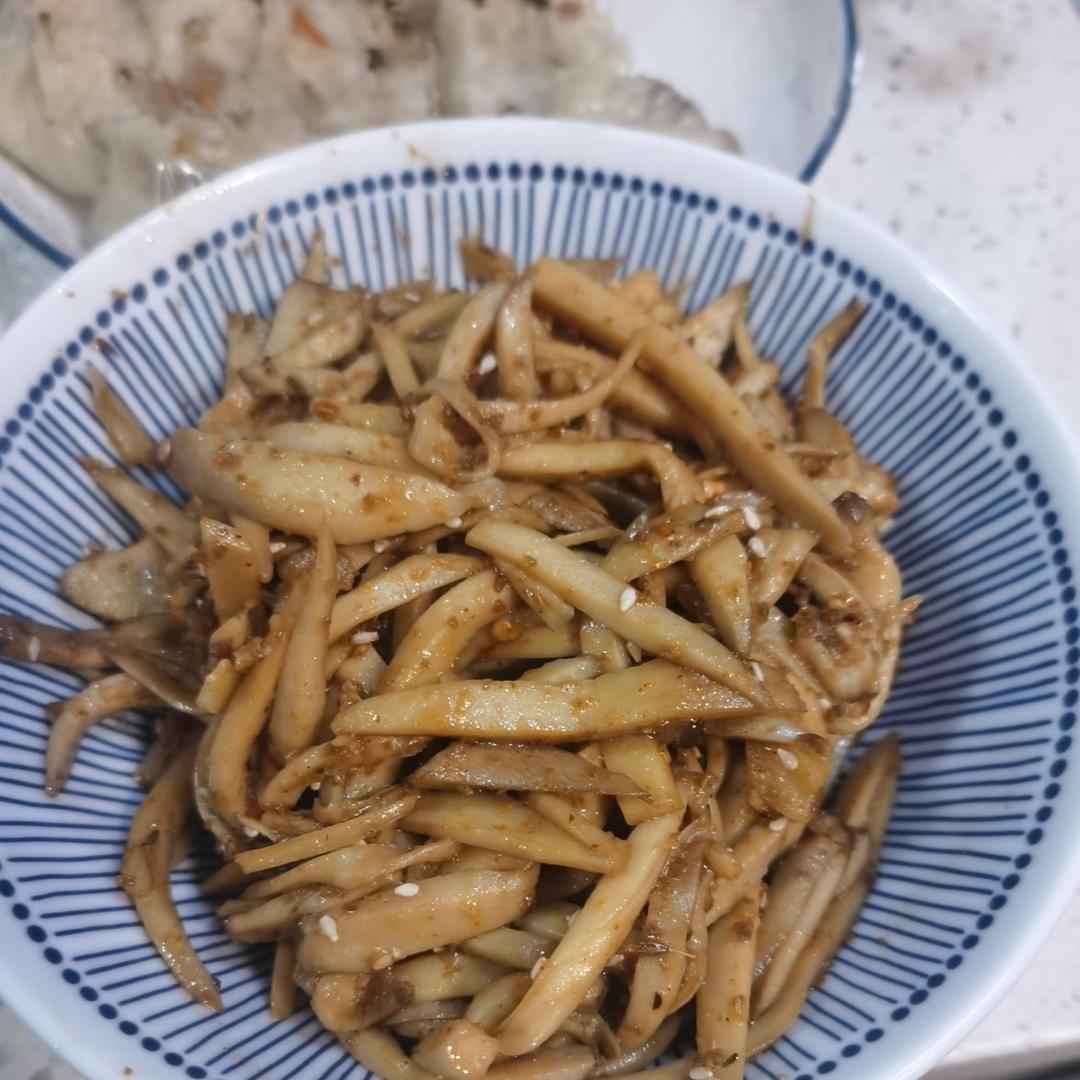 会上瘾的手撕杏鲍菇