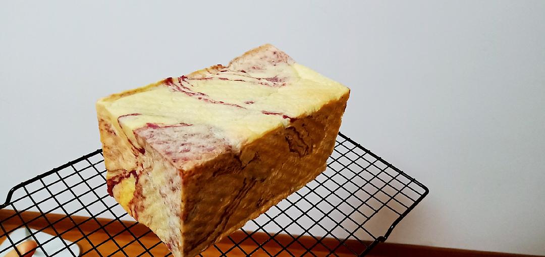 紫薯花纹吐司的做法