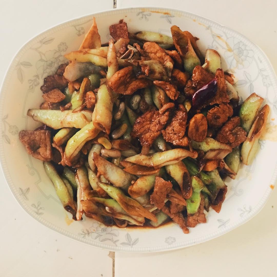 豆角炒肉