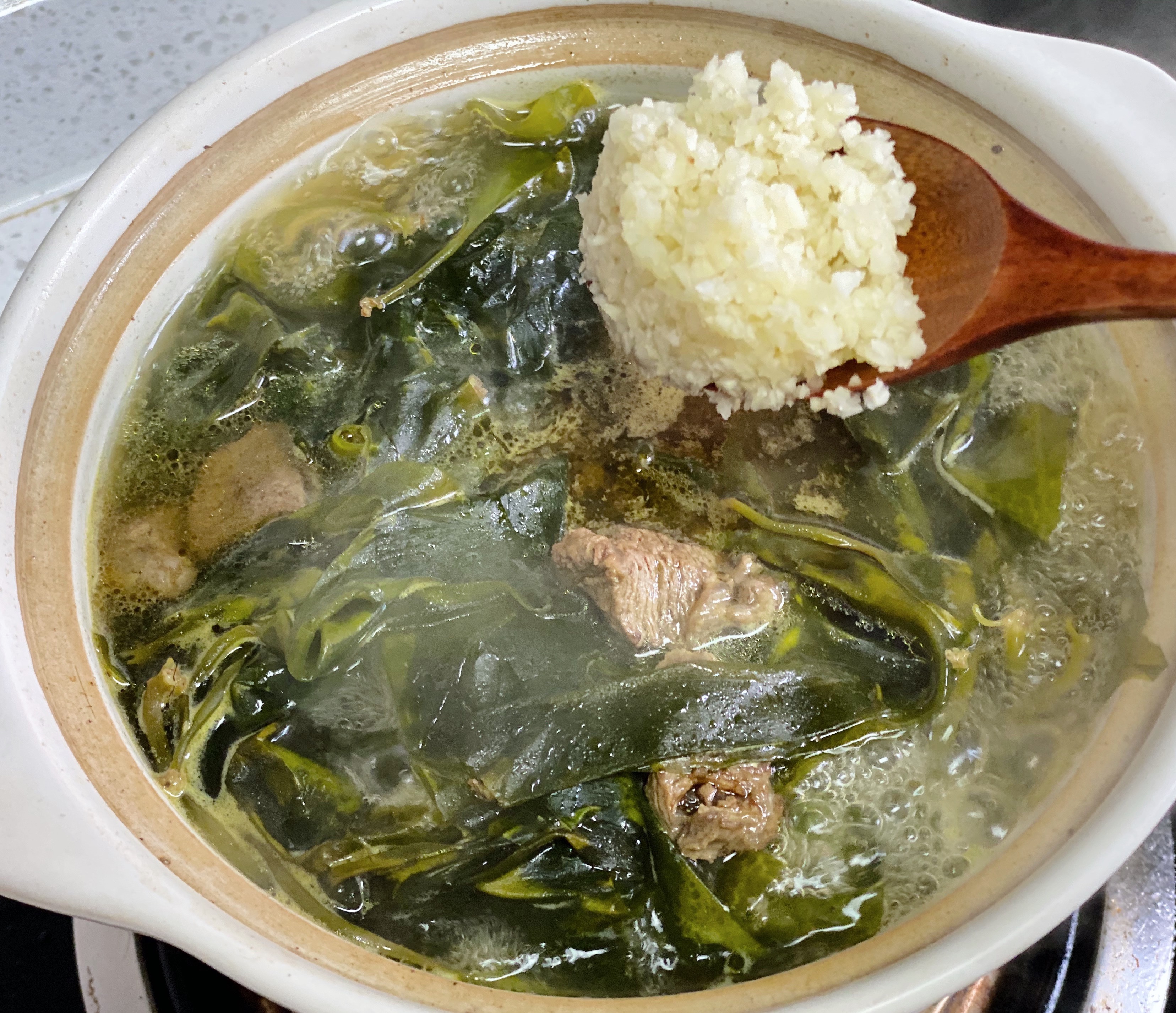 韩式牛肉海带花汤的做法 步骤7