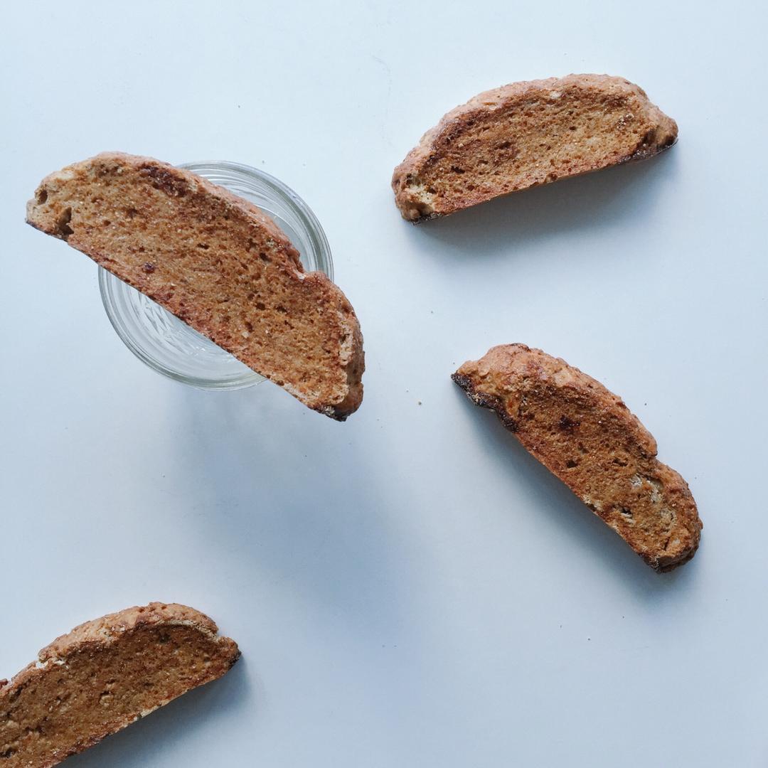 肉桂红糖意式脆饼干 Cinnamon Toasted Biscotti