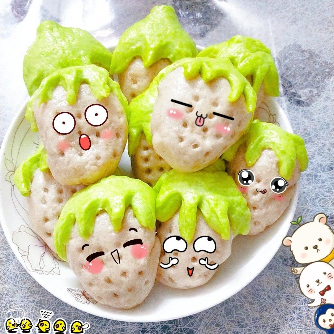 软萌草莓🍓椰蓉包
