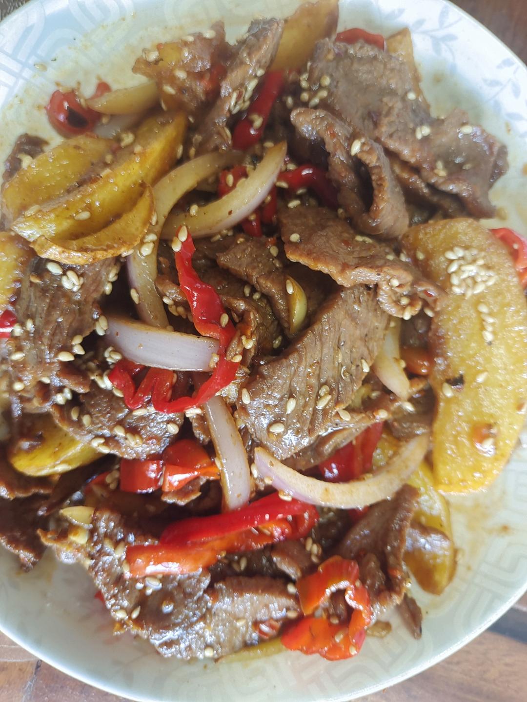 又香又嫩的小炒牛肉（巨好吃，手残党也能做）
