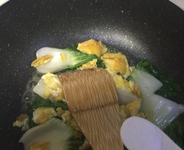 鸡蛋炒青菜