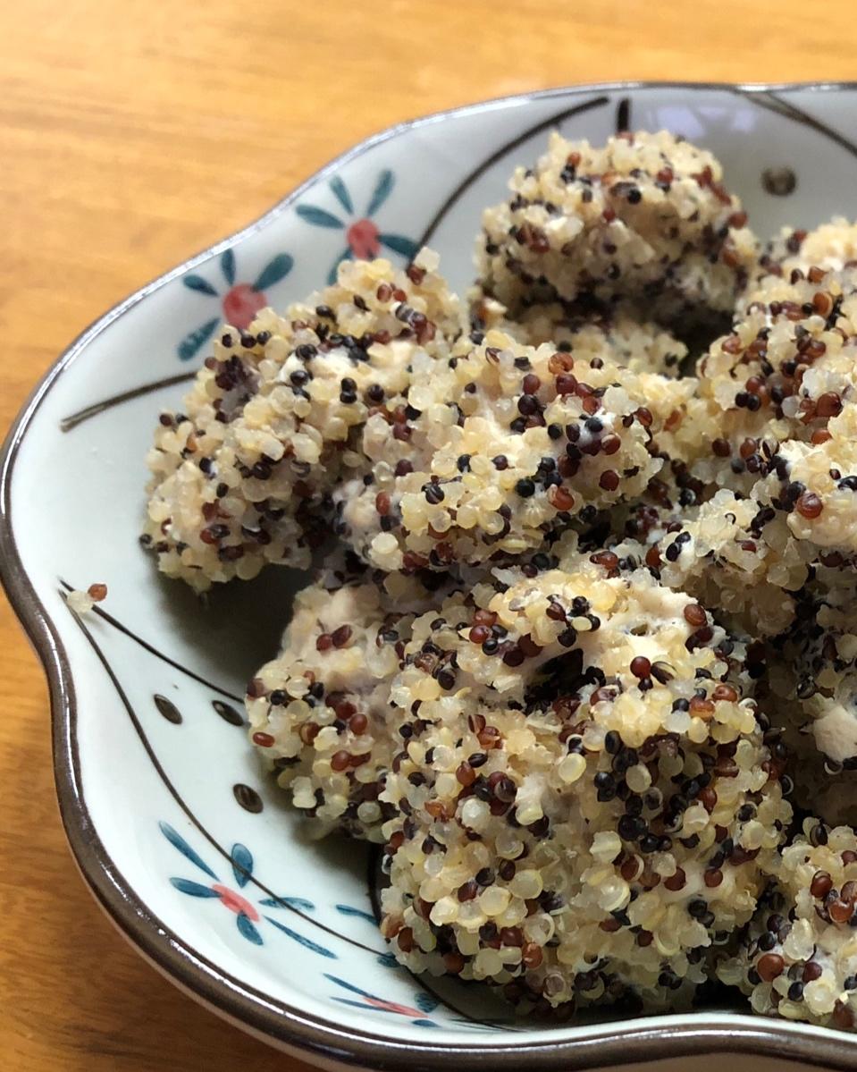 （健身餐）藜麦鸡胸豆腐丸