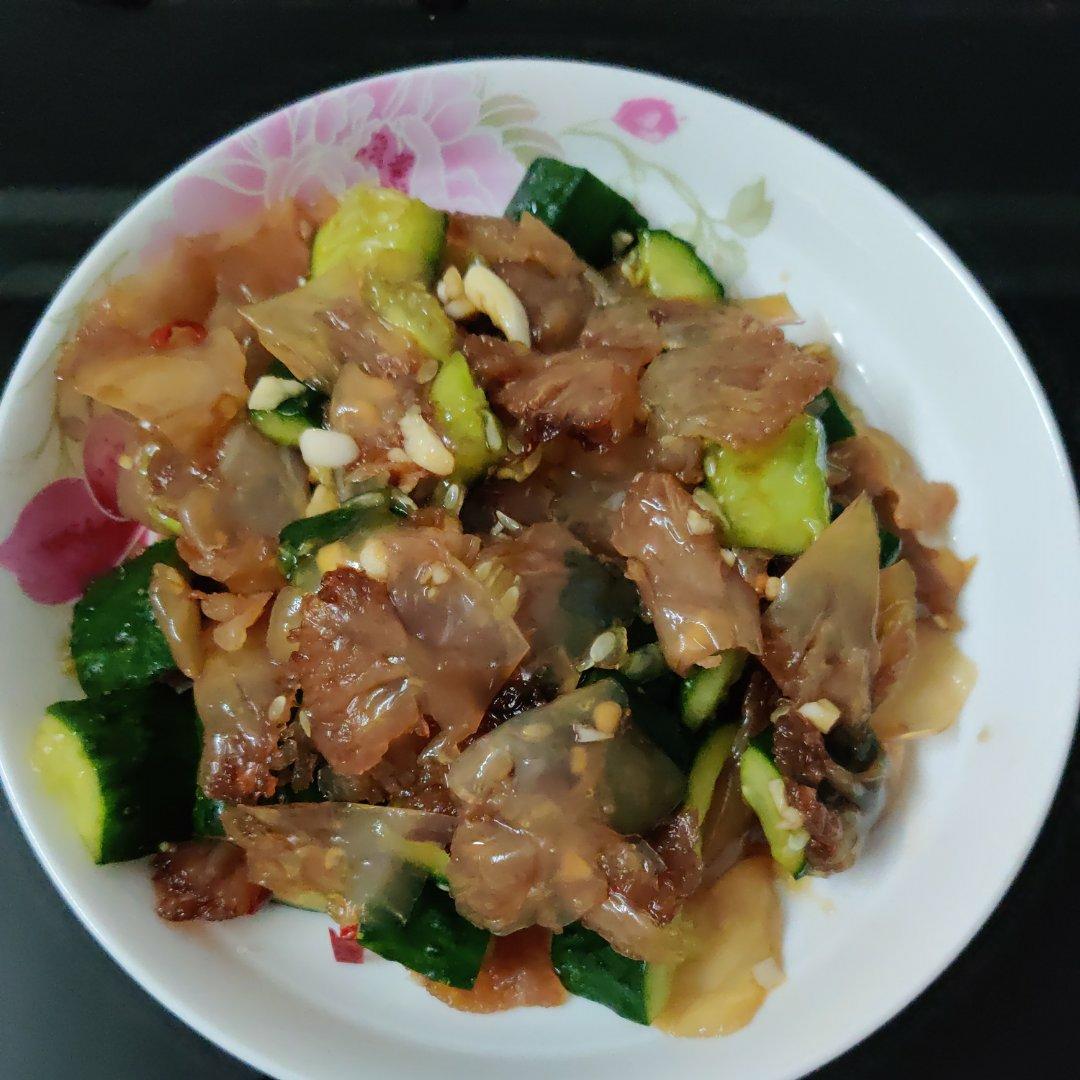黄瓜拌海蜇头