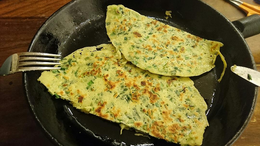韭菜鸡蛋摊饼