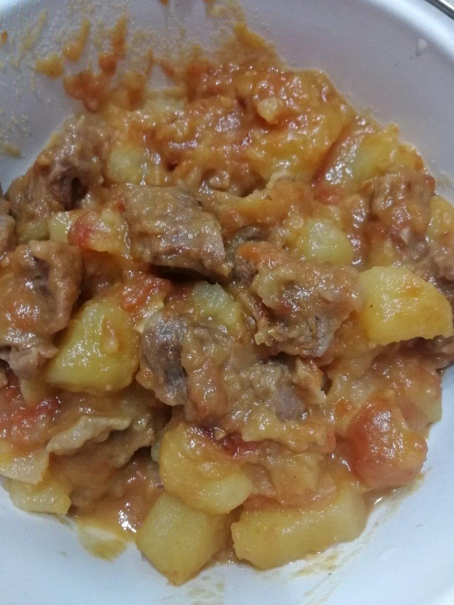 番茄土豆炖牛腩
