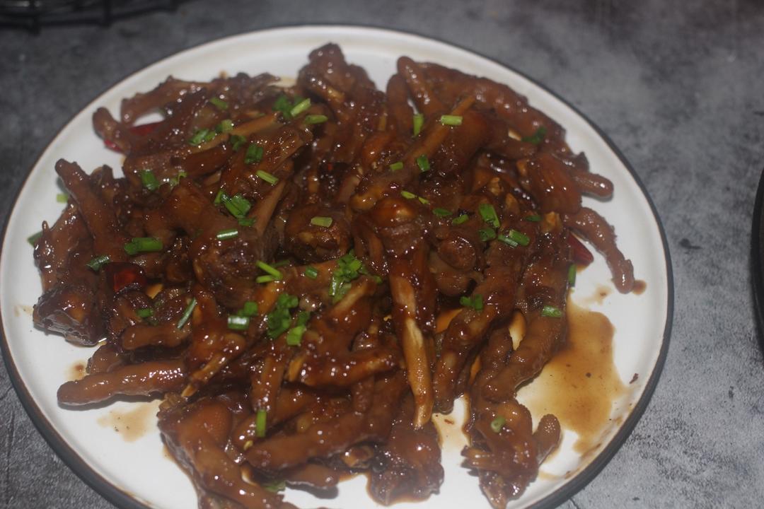 香辣烧鸡爪