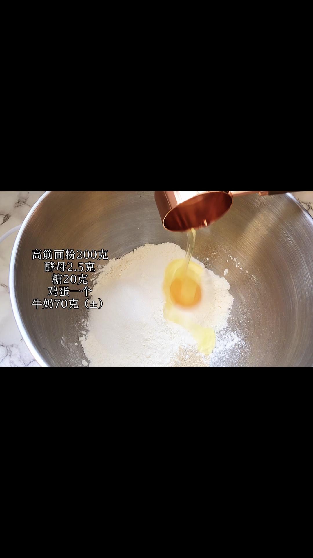 纯奶手撕吐司的做法 步骤1