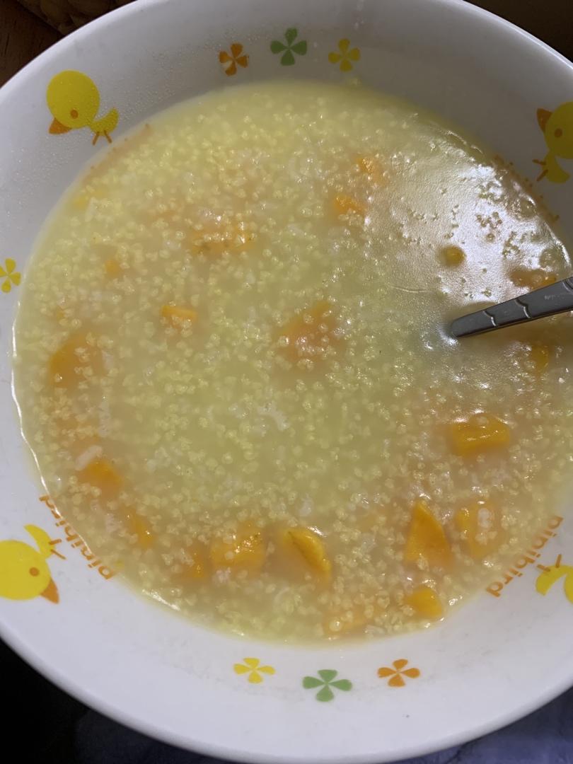 从小就爱喝的妈妈味道的小米地瓜（红薯）粥（简单又好吃）