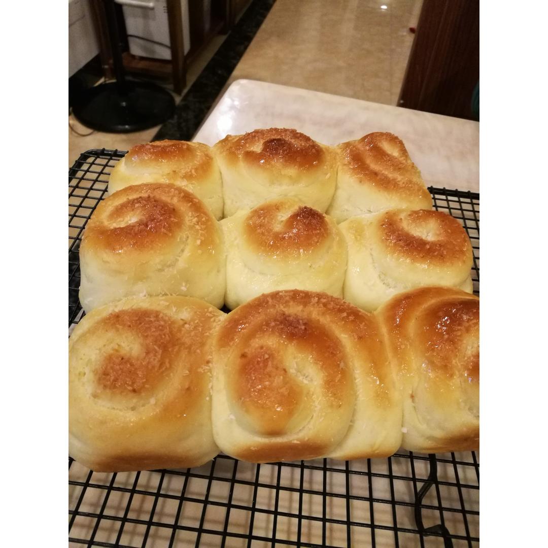 奶油蜂蜜小面包