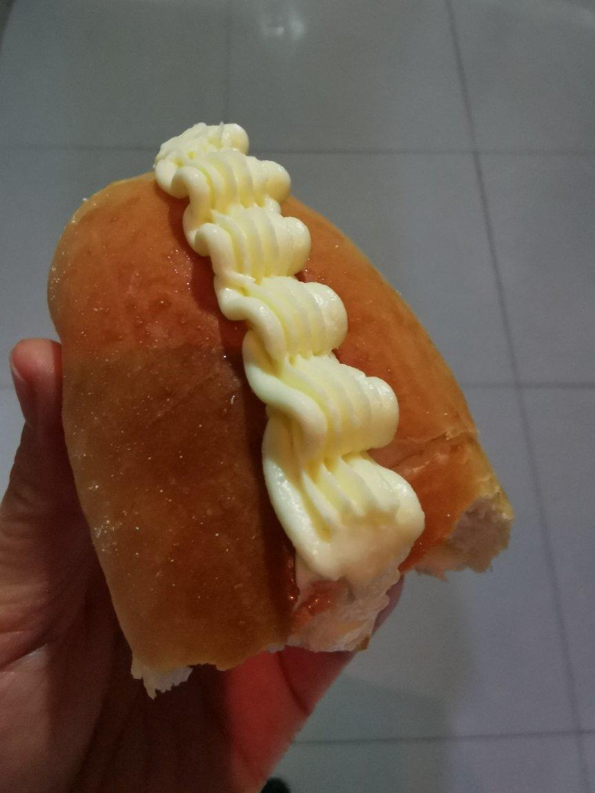 超软绵椰蓉咸奶油面包