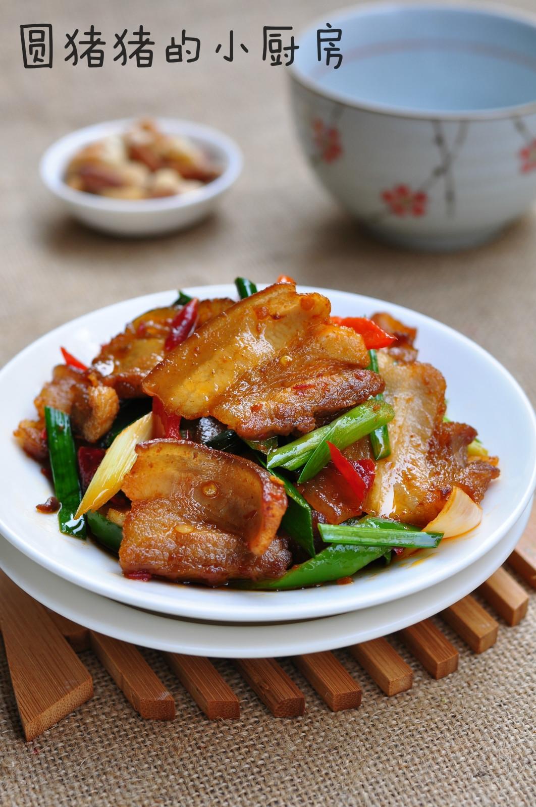 【创意小厨娘】苕皮蒜苗回锅肉，在家自制苕皮，吃苕皮比吃肉还过瘾！