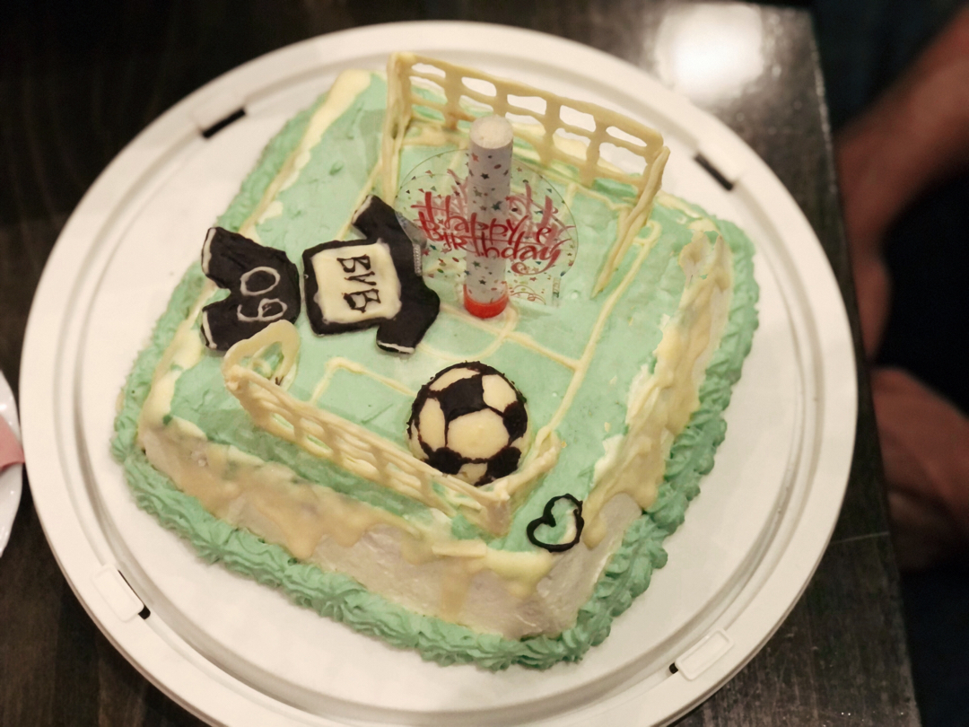 足球场蛋糕
