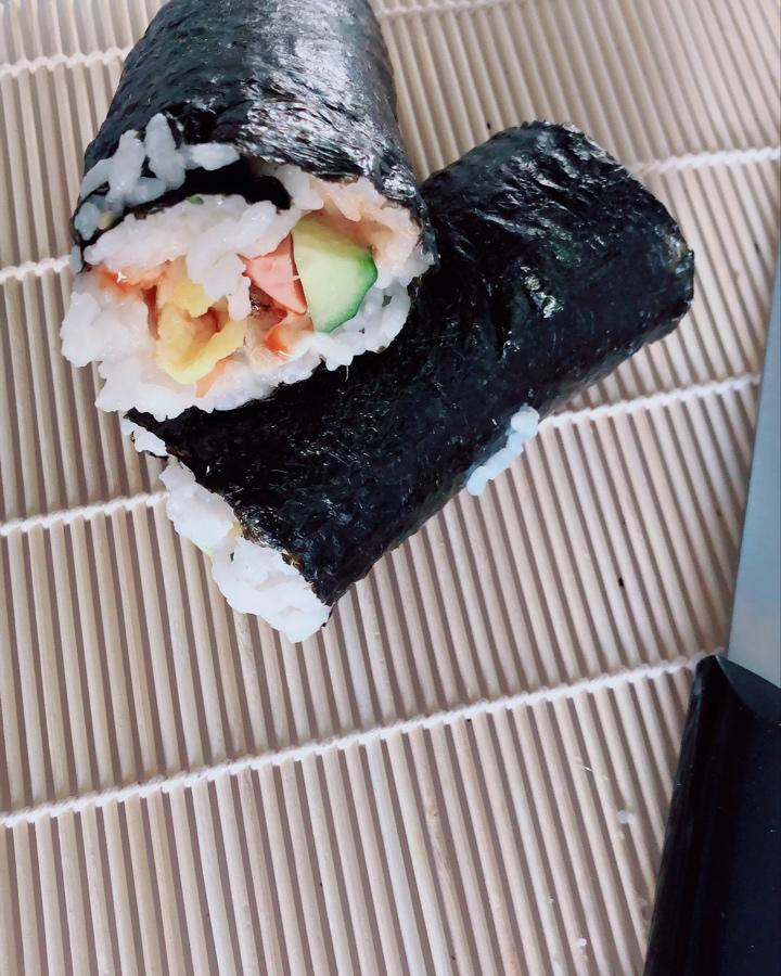 紫菜卷寿司