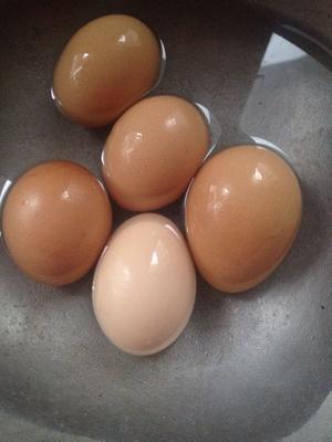 蛋壳饭蒸蛋的做法 步骤1