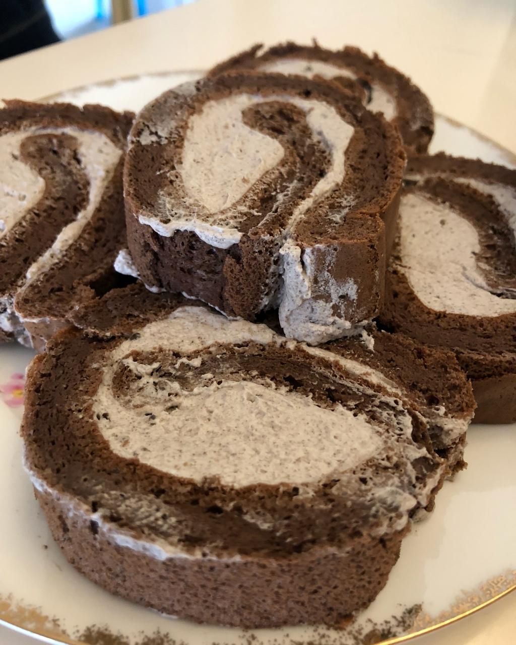 小九九妈咪做的奥利奥咸奶油巧克力卷